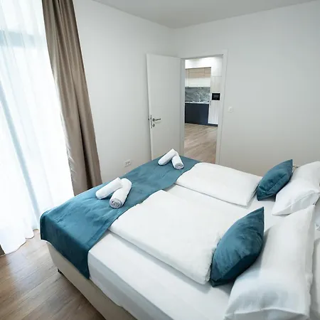 Ξενοδοχείο Mm *