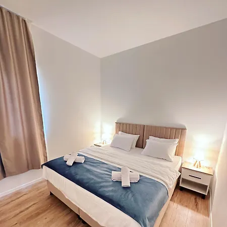 Mm Hotel *